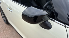 MINI Hatchback 2.0 Cooper S Exclusive 3dr Auto Petrol Hatchback